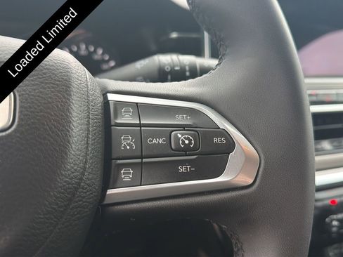 Used 2024 Jeep Compass Limited AWD/4WD image 17