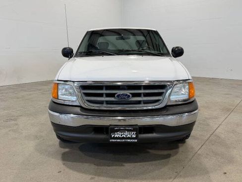Used 2004 Ford F150 XLT RWD image 3