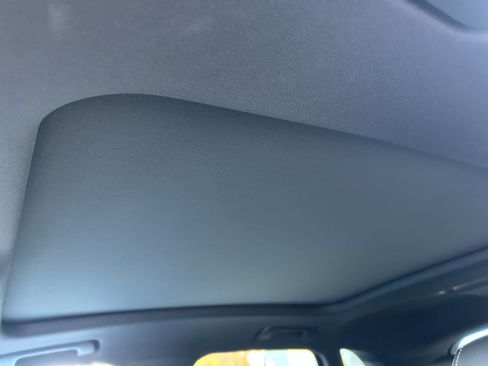 Certified 2025 Audi Q3 2.0T Premium w/ Black Optic Sport Package image 19