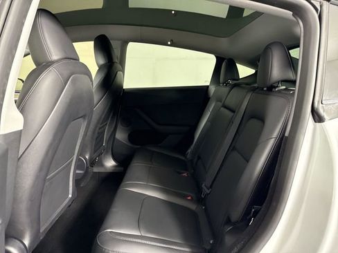 Used 2024 Tesla Model Y Long Range image 22