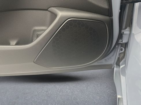 Used 2021 Honda Accord Touring image 17