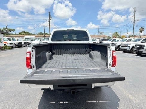 Used 2014 Ford F250 XL w/ Power Equipment Group AWD/4WD image 7