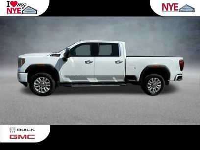 Used 2022 GMC Sierra 2500 Denali w/ Denali Ultimate Package