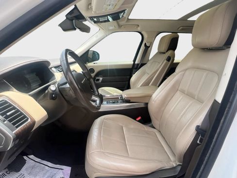 Used 2019 Land Rover Range Rover Sport HSE AWD/4WD image 8