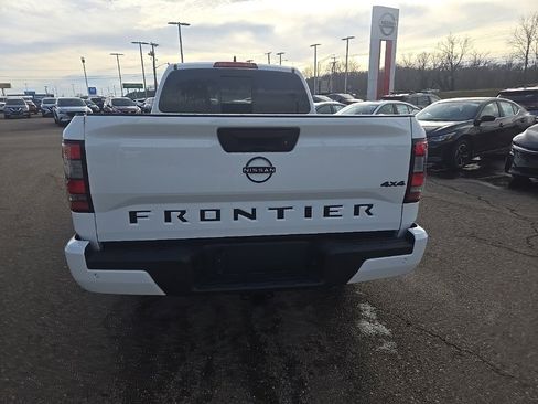 New 2026 Nissan Frontier SV image 6