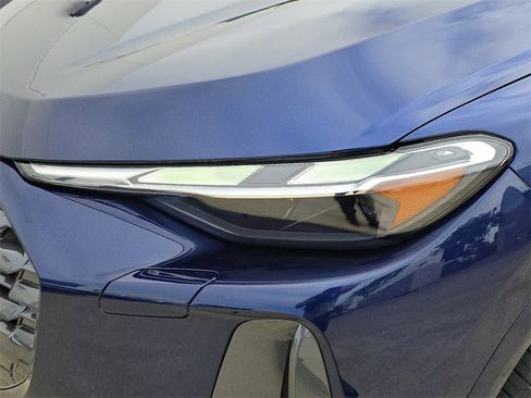 New 2025 Audi Q5 Premium image 32