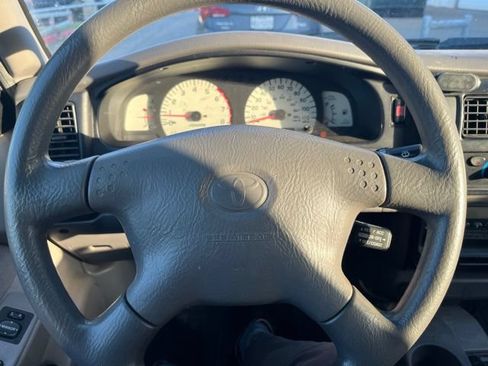 Used 2004 Toyota Tacoma PreRunner RWD image 22