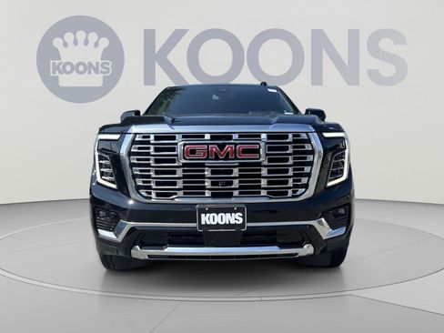 New 2026 GMC Yukon Denali w/ Sun & Power Step Package AWD/4WD image 8