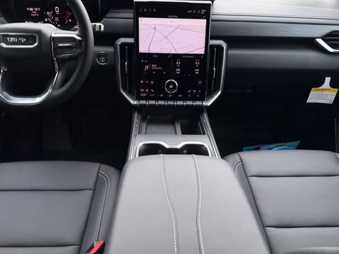 New 2027 GMC Acadia Elevation w/ Elevation Premium Package AWD/4WD image 20