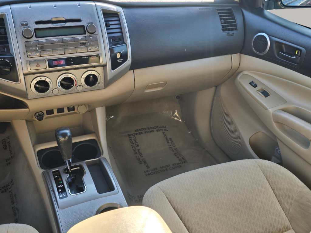 Used 2010 Toyota Tacoma 4x4 Access Cab V6 image 4