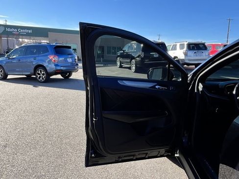 Used 2019 Lincoln MKC Reserve w/ MKC Technology Package image 26