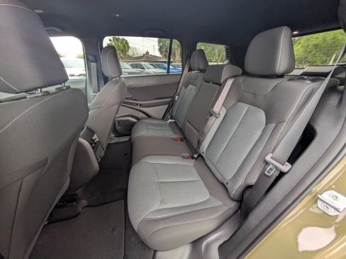 New 2026 Jeep Cherokee Laredo image 13