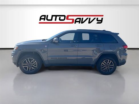 Used 2019 Jeep Grand Cherokee Trailhawk w/ Trailhawk Luxury Group image 4