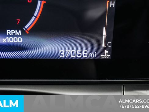 Used 2025 Chevrolet Trax LT w/ LT Convenience Package FWD image 63