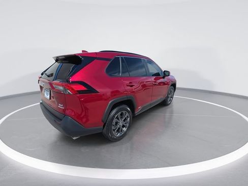 Used 2023 Toyota RAV4 XLE Premium AWD/4WD image 8
