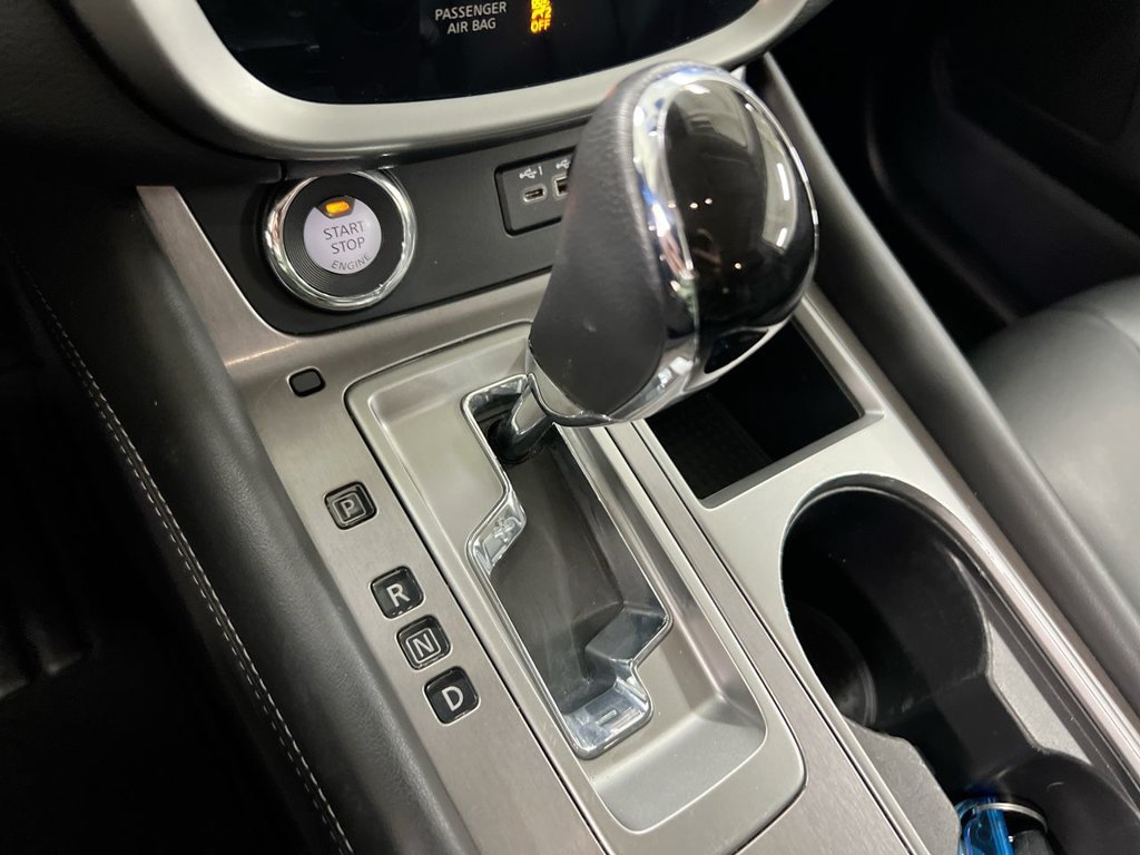 Used 2023 Nissan Murano SV w/ SV Midnight Edition Package AWD/4WD image 17