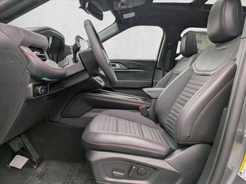 New 2025 Ford Explorer ST-Line w/ Premium Package image 4