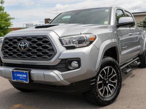 Used 2022 Toyota Tacoma TRD Sport AWD/4WD image 1