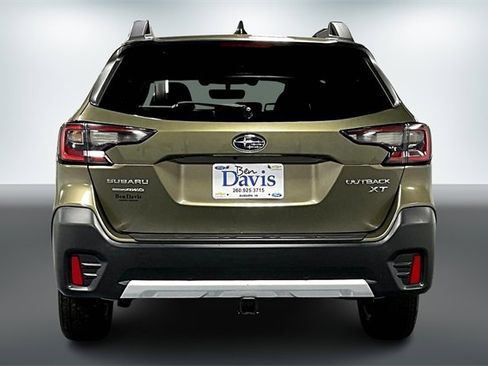 Used 2022 Subaru Outback Limited XT image 5