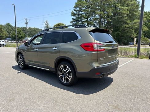Used 2024 Subaru Ascent Touring AWD/4WD image 7