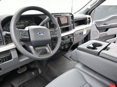 Used 2026 Ford F250 XL AWD/4WD image 12