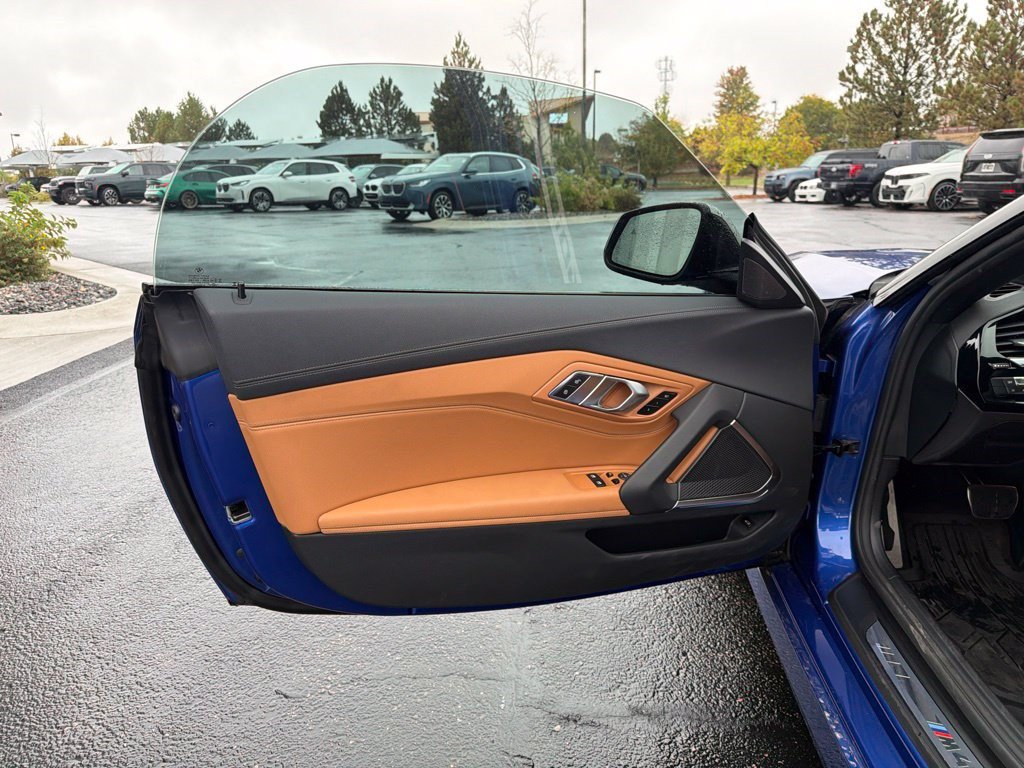 Used 2024 BMW Z4 M40i w/ Premium Package RWD image 10