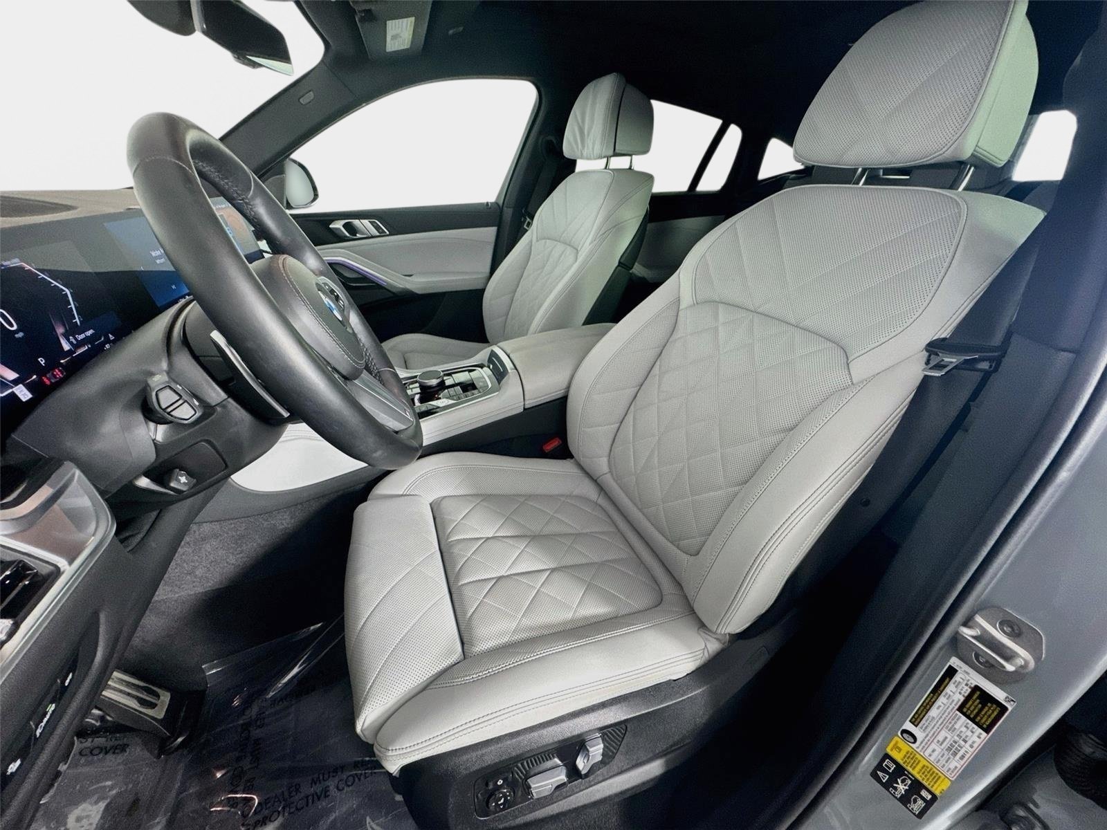 Used 2024 BMW X6 xDrive40i w/ Premium Package AWD/4WD image 11