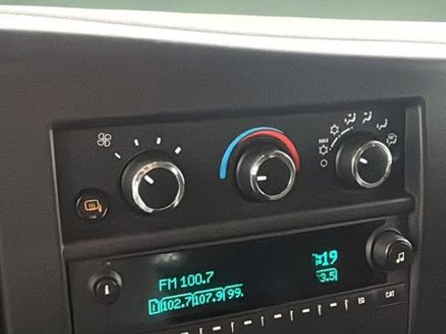 Used 2024 GMC Savana 2500 w/ Driver Convenience Package RWD image 30