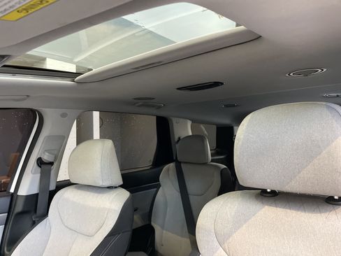 Used 2021 Hyundai Palisade SEL FWD image 31