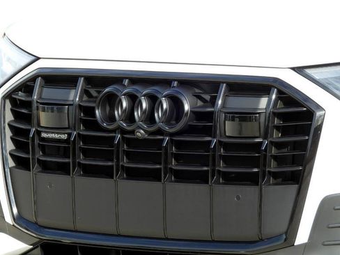 Used 2023 Audi Q7 3.0T Premium Plus w/ Premium Plus Package image 5