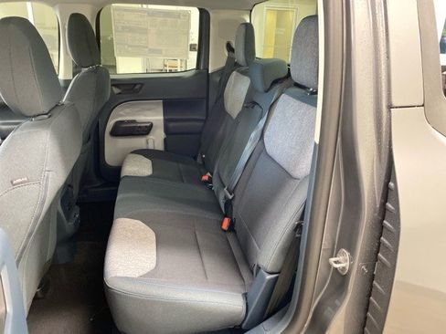 New 2025 Ford Maverick XLT image 9