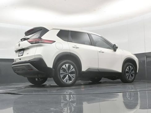 Used 2023 Nissan Rogue SV FWD image 47