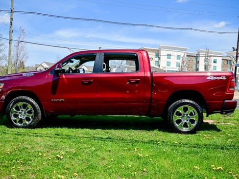 Used 2019 RAM 1500 Big Horn image 8