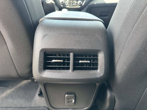 Used 2022 Chevrolet Equinox LT image 13