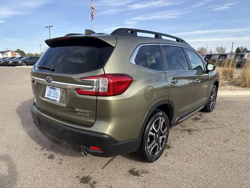 New 2026 Subaru Ascent Limited AWD/4WD image 12