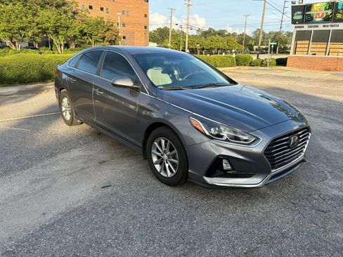 Used 2019 Hyundai Sonata SE w/ Winter Weather Package FWD image 7
