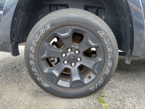 Used 2025 RAM 1500 Big Horn AWD/4WD image 7