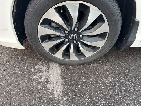 Used 2014 Honda Accord Hybrid Sedan image 7