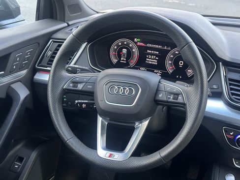 Used 2025 Audi Q5 2.0T Premium Plus image 12