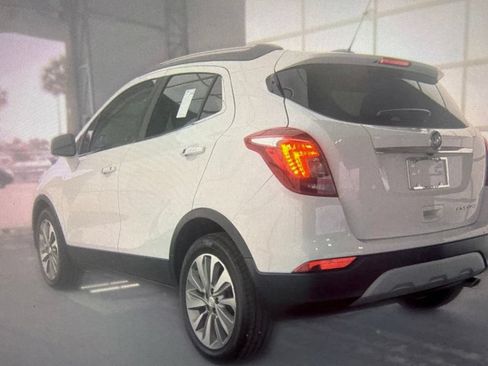 Used 2019 Buick Encore Preferred FWD image 5