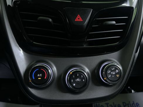 Used 2020 Chevrolet Spark LT FWD image 22