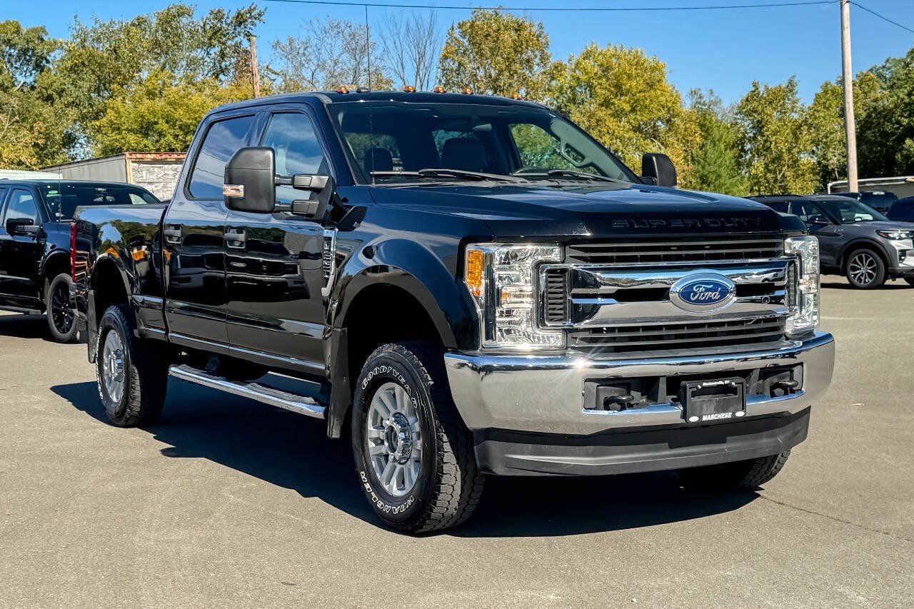 Used 2017 Ford F350 XLT AWD/4WD image 1