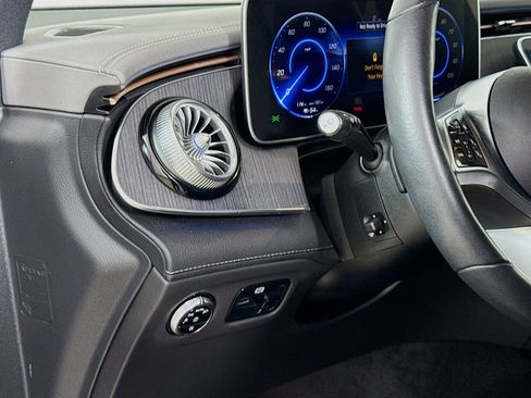 Used 2023 Mercedes-Benz EQE 350+ 4MATIC SUV image 10