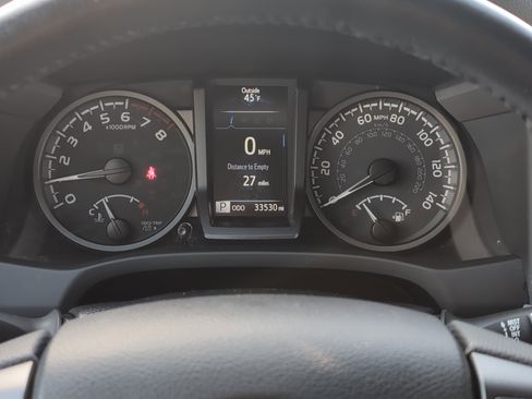 Certified 2022 Toyota Tacoma TRD Sport image 21