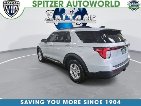 Used 2025 Ford Explorer Active image 7