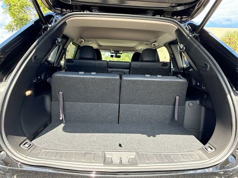 New 2025 Mitsubishi Outlander SE image 28