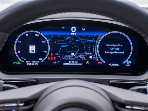 Certified 2024 Porsche Cayenne image 24