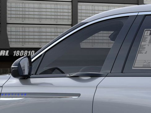 New 2026 Lincoln Nautilus Premier w/ Equipment Group 102A image 20