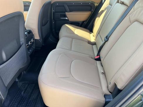 New 2026 Land Rover Defender 110 X-Dynamic SE AWD/4WD image 10