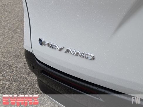 New 2026 Toyota Sienna Limited image 4